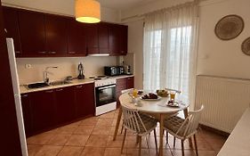 Marousi Cozy Apartment